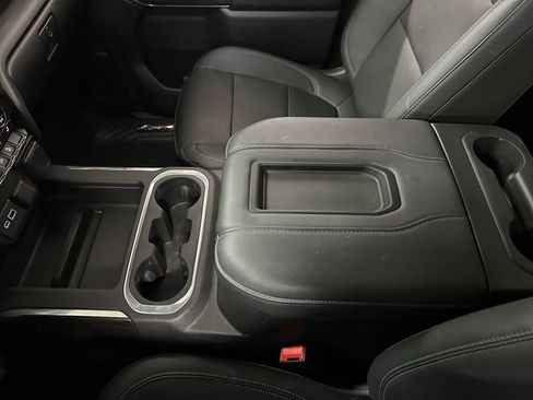 Used 2021 Chevrolet Silverado 1500 LT Trail Boss w/ Convenience Package II image 28