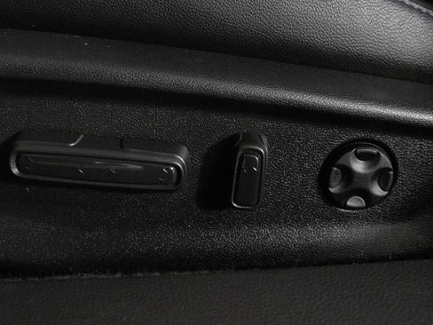 Used 2021 Honda Accord Touring image 18