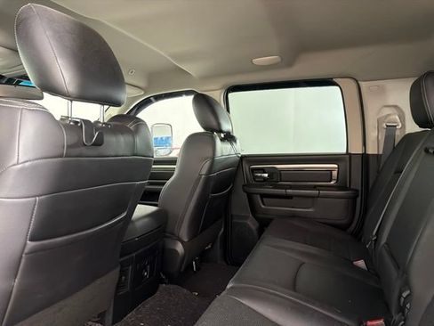 Used 2018 RAM 2500 Big Horn w/ Sport Appearance Group AWD/4WD image 13