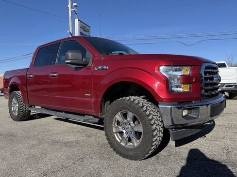 Used 2017 Ford F150 XLT w/ Equipment Group 302A Luxury image 8