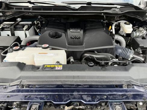 Used 2024 Toyota Tundra SR5 w/ SR5 Premium Package image 31