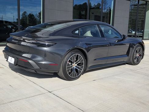 Used 2025 Porsche Taycan 4S image 9