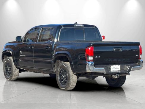 Used 2019 Toyota Tacoma SR5 image 6