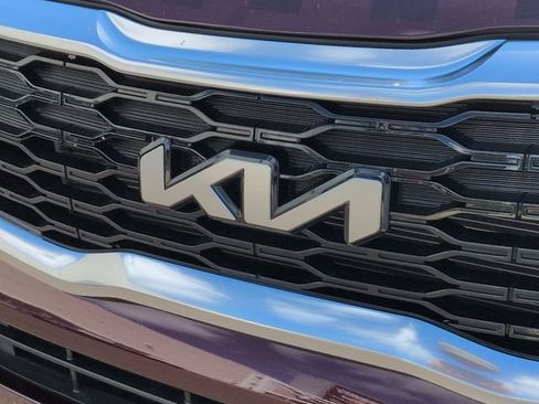 Used 2022 Kia Telluride S FWD image 33