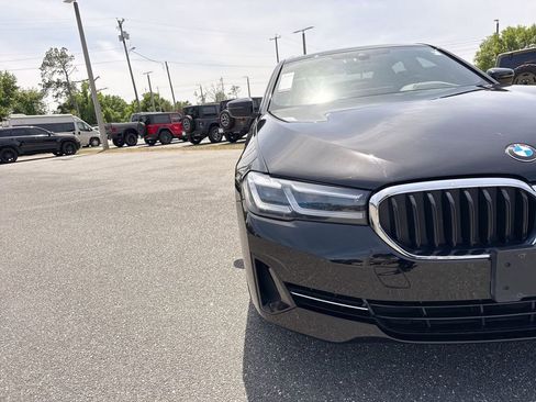 Used 2023 BMW 530i xDrive w/ Premium Package AWD/4WD image 9