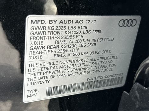 Used 2023 Audi Q3 2.0T Premium w/ Convenience Package AWD/4WD image 28