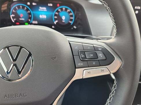 New 2026 Volkswagen Atlas Cross Sport SE image 12