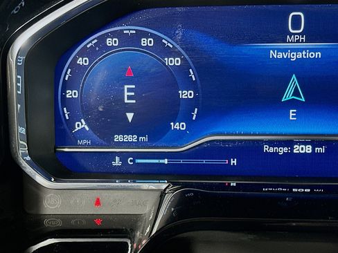 Used 2023 Chevrolet Silverado 1500 LT AWD/4WD image 19