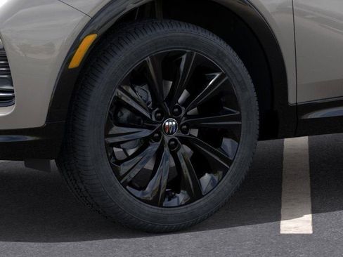 New 2026 Buick Envista Sport Touring image 9