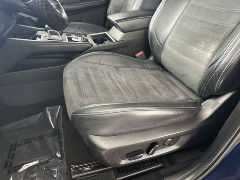 Used 2022 Mitsubishi Outlander SE image 16