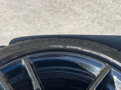 Used 2023 BMW 230i Coupe w/ M Sport Package image 6