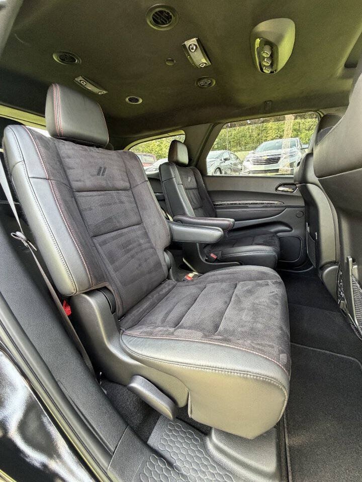 Used 2023 Dodge Durango R/T AWD/4WD image 16