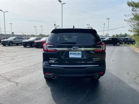 New 2026 Subaru Ascent Limited AWD/4WD image 4