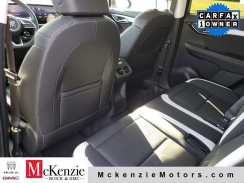 Used 2025 Buick Envision Sport Touring AWD/4WD image 22