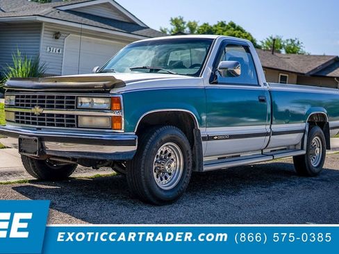 Used 1990 Chevrolet Silverado 3500 2WD Regular Cab image 1