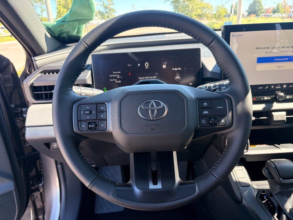 Used 2026 Toyota RAV4 XSE w/ Weather Package AWD/4WD image 18
