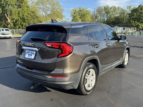 Used 2020 GMC Terrain SLE image 19