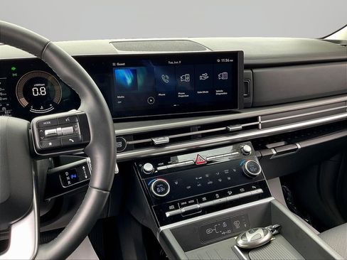 Certified 2025 Hyundai Santa Fe SEL AWD/4WD image 9