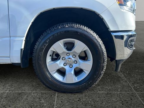 Used 2022 RAM 1500 Big Horn AWD/4WD image 9
