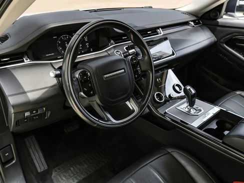 Used 2020 Land Rover Range Rover Evoque SE AWD/4WD image 2