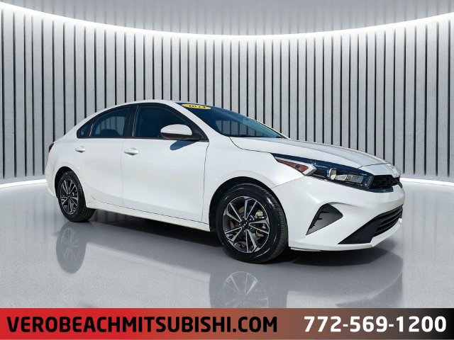 Used 2024 Kia Forte LXS FWD image 1