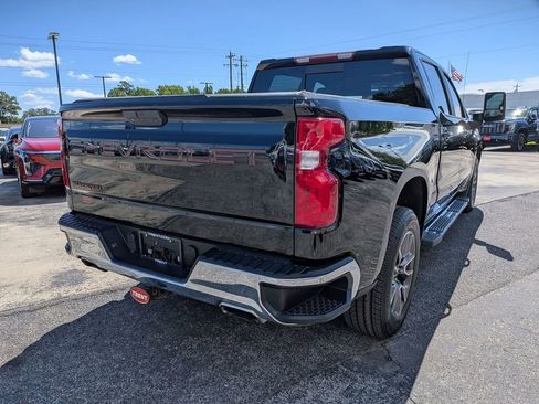 Used 2019 Chevrolet Silverado 1500 LT w/ All-Star Edition AWD/4WD image 3