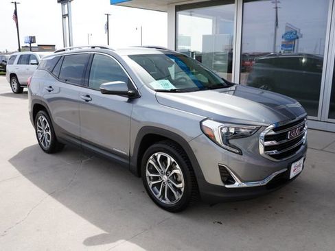 Used 2019 GMC Terrain SLT w/ Preferred Package FWD image 32