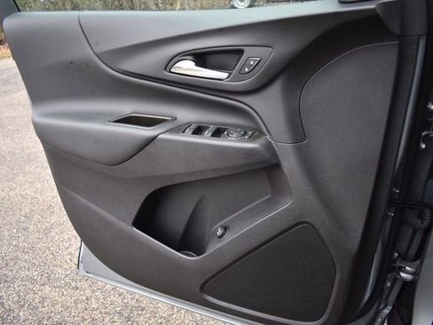 Certified 2024 Chevrolet Equinox LT w/ LPO, Floor Liner Package FWD image 34