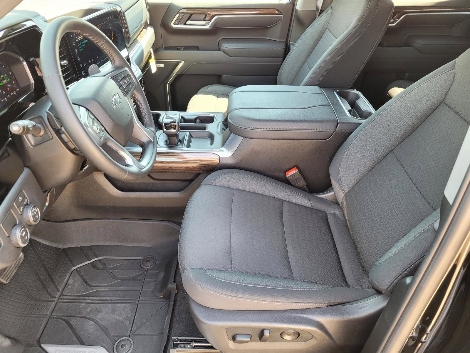 New 2026 Chevrolet Silverado 1500 RST w/ Dark Appearance Package RWD image 15