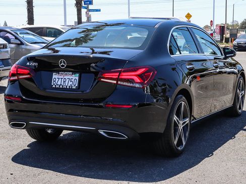 Used 2022 Mercedes-Benz A 220 image 7