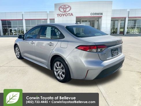 Used 2025 Toyota Corolla LE image 6