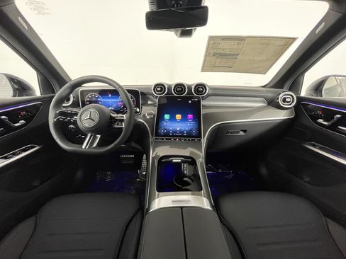 New 2026 Mercedes-Benz GLC 300 4MATIC image 11
