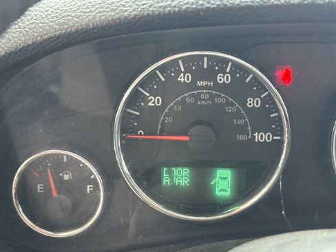 Used 2012 Jeep Wrangler Unlimited Sahara w/ Dual Top Group AWD/4WD image 16