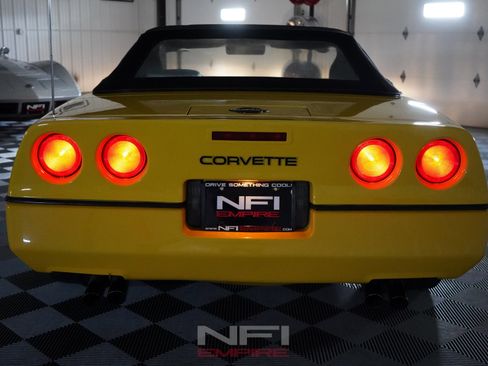 Used 1986 Chevrolet Corvette Convertible image 46