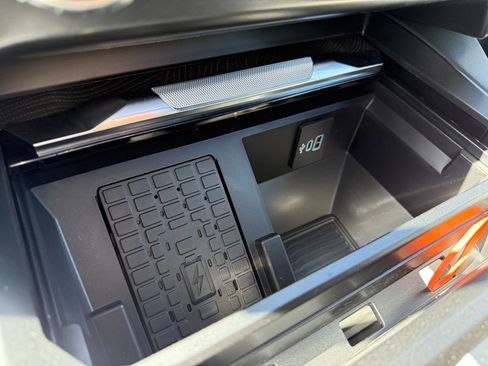 New 2025 Ford F350 Platinum image 21