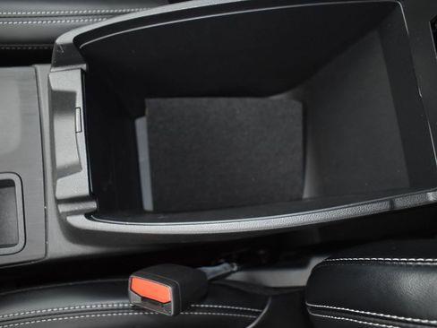 Used 2024 Ford Escape Platinum image 20