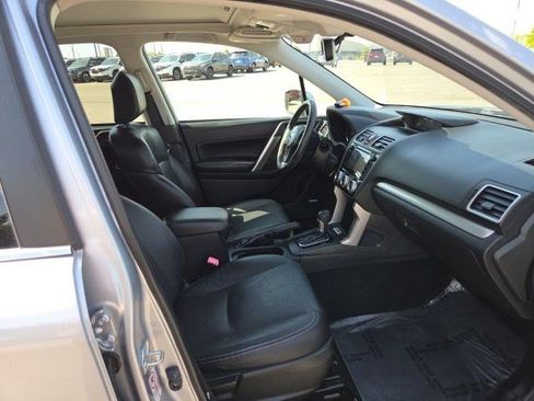 Used 2016 Subaru Forester 2.5i Touring w/ Eyesight & Navigation System AWD/4WD image 20