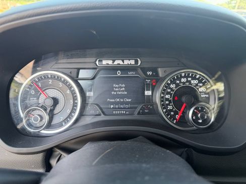 Used 2022 RAM 1500 Big Horn AWD/4WD image 29