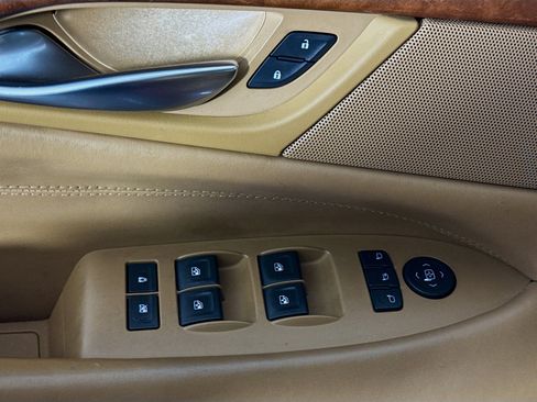 Used 2016 Cadillac Escalade Platinum image 23