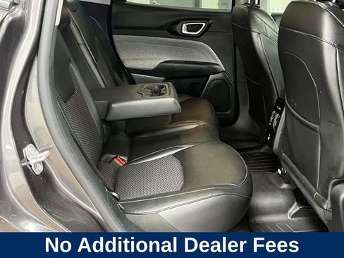 Used 2022 Jeep Compass Latitude w/ Convenience Group AWD/4WD image 25