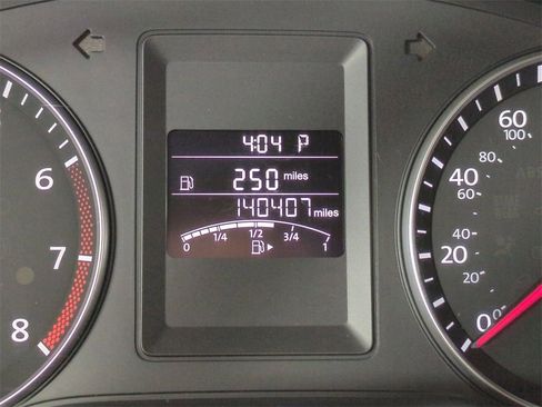 Used 2014 Volkswagen Jetta SE image 12