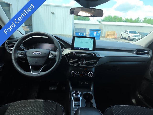 Used 2025 Ford Escape Active AWD/4WD image 13