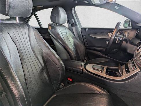 Used 2021 Mercedes-Benz E 350 Sedan image 21