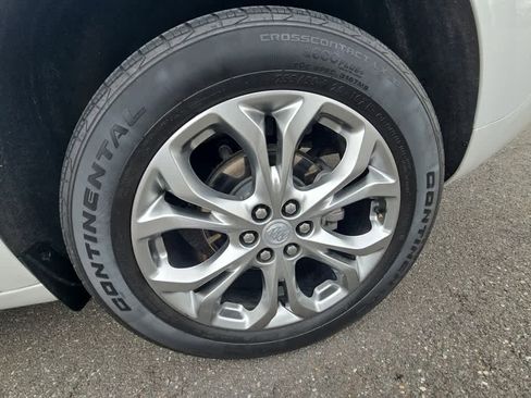 Used 2020 Buick Enclave Avenir w/ Avenir Technology Package image 31