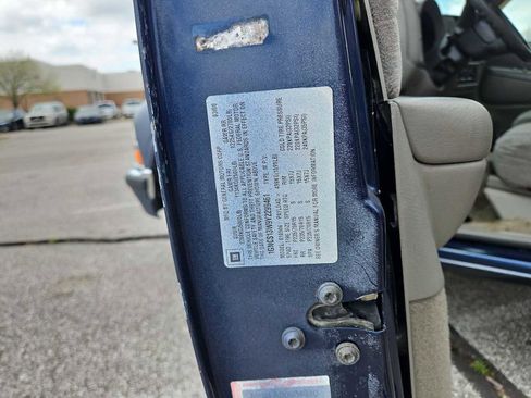 Used 2000 Chevrolet Blazer LS w/ LS Preferred Equipment Group image 31