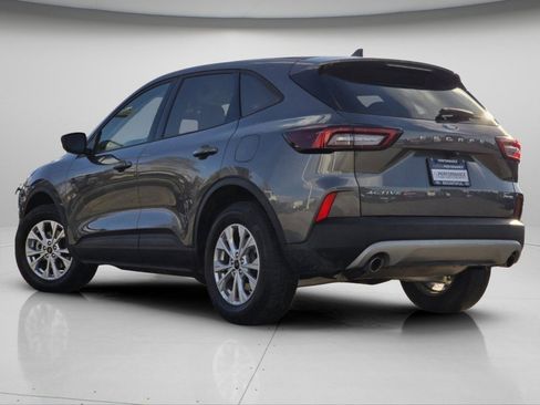 Used 2025 Ford Escape Active image 19