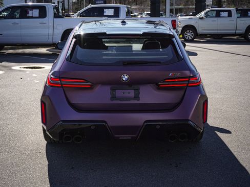 Used 2026 BMW M5 Touring image 9