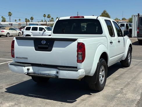 Used 2021 Nissan Frontier S RWD image 8