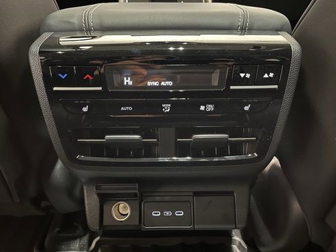 New 2026 Acura MDX w/ Advance Package image 16