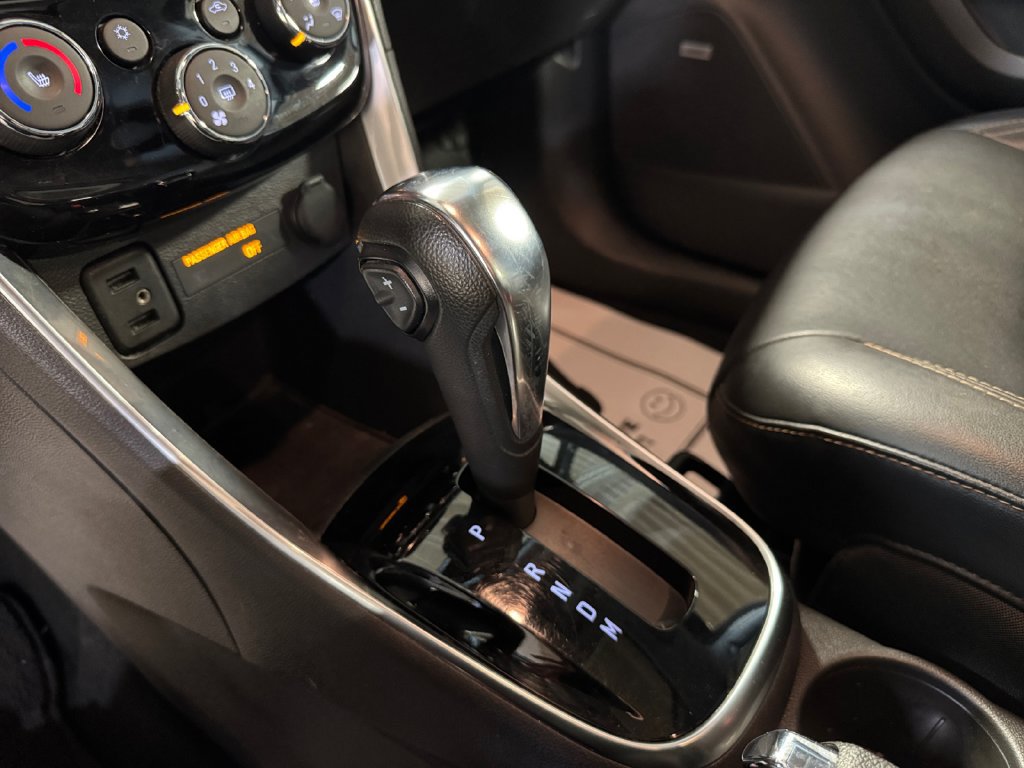 Used 2019 Chevrolet Trax Premier AWD/4WD image 21